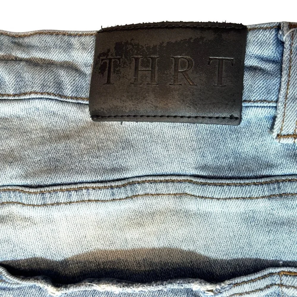 THRT Distressed Splatter Jeans Men 40x32 Lt Wash Ripped Distressed Grunge Street - Picture 7 of 16